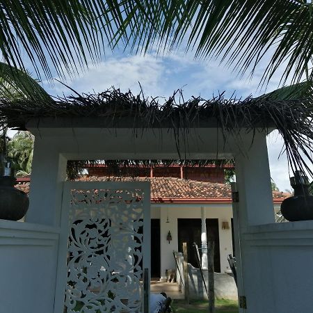 Cocovilla Boutique Resort Бентота Экстерьер фото