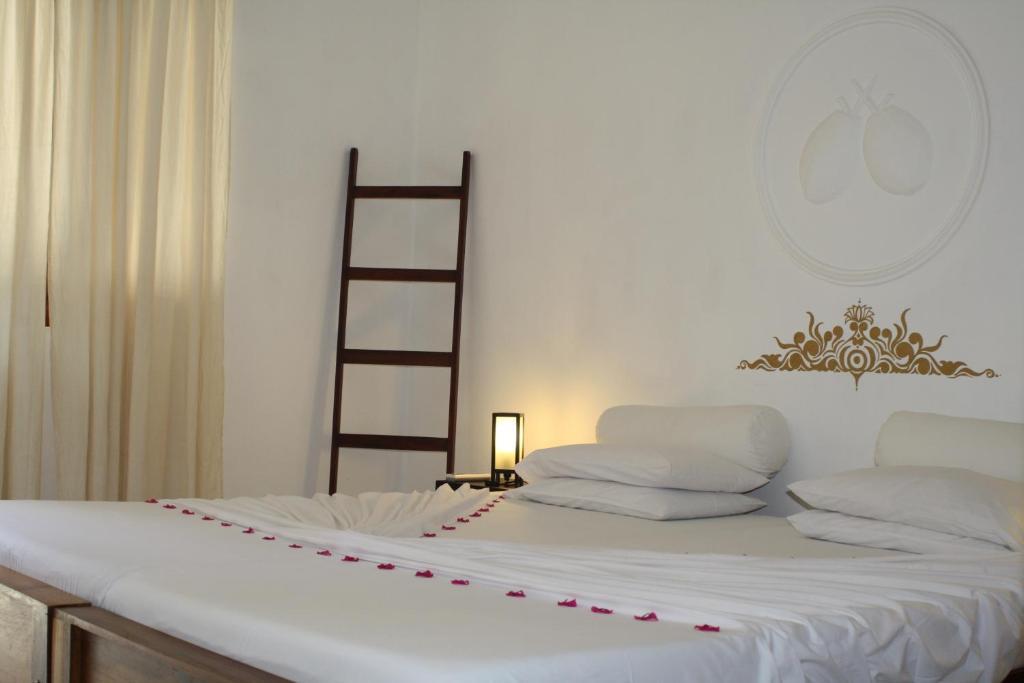 Cocovilla Boutique Resort Бентота Экстерьер фото